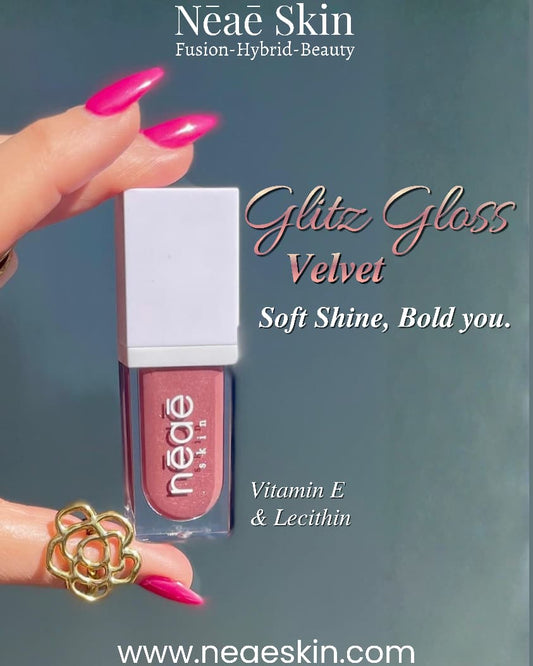 Glitz Shimmer Gloss • Hybrid Formula • Vitamin E • Lecithin • High-Shine Finish • 3 Shades